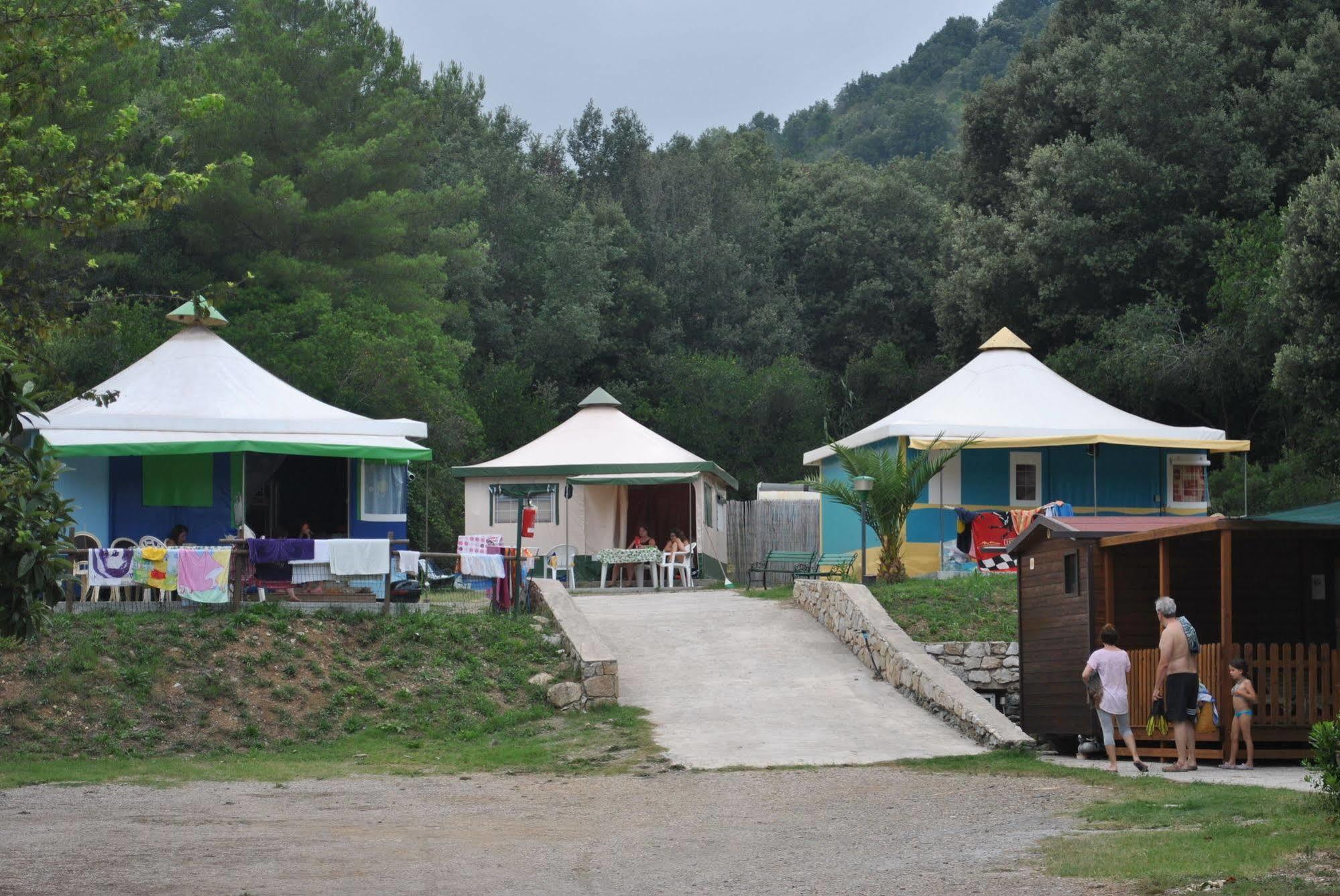 Camping Village Canapai Рио Марина Екстериор снимка