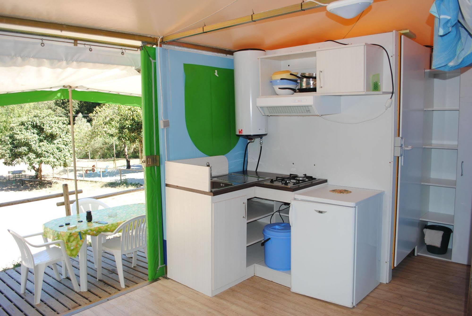 Camping Village Canapai Рио Марина Екстериор снимка